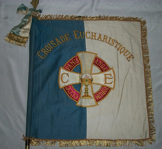 Drapeau de la croisade eucharistique