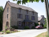 Moulin à farine de la Garenne, actuellement maison (Gomené)