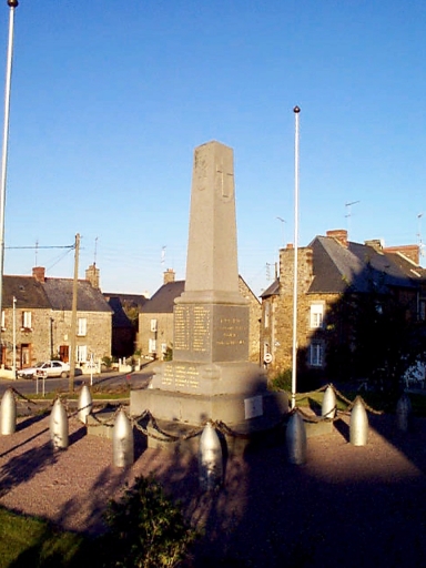 Monument aux morts des guerres 14-18 et 39-45, rue du Calvaire (Epiniac)