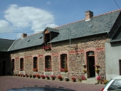 Ferme, les Autieux Renault (Breteil)