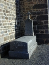 Tombeau de prêtre (Trémeheuc)