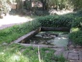 Fontaine et lavoir du Bignon, rue du Bignonais, les Hôpitaux (Erquy)