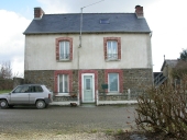 Maison à boutique, la Suzenais (Saint-Domineuc)