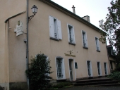 Maison, 3 place Saint Nicolas (Montfort-sur-Meu)