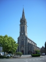 Église paroissiale Saint-Pierre, place Souvenir (Taulé)