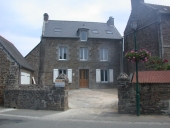 Maison, 15 rue d'Aleth (La Ville-ès-Nonais)
