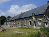 Alignement de fermes, Mérignac (Maxent)