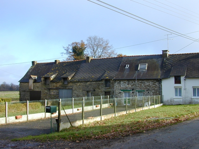 Alignement de logis, les Villozènes (Sixt-sur-Aff)