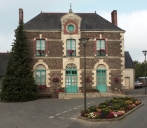 Architecture publique ou collective sur la commune de Montreuil-le-Gast