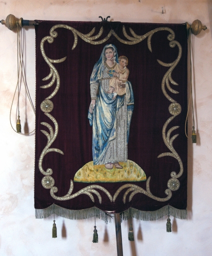 Bannière de procession : Vierge à l'Enfant, Christ en croix