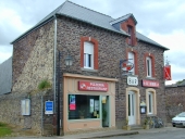 Maison à boutique, actuellement restaurant, 6 rue de l'Eglise (Saint-Thurial)