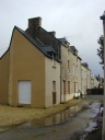 Alignement de maisons de ferme, rue Maurice Noguès (Pleurtuit)