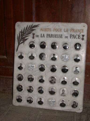 Tableau commémoratif des morts de la guerre 1914-1918