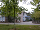 Groupe scolaire des Gantelles, rue d' Erlangen ;  rue du Gast (Rennes)