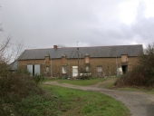 Ferme avec alignement de plusieurs logis, le Quillé (Iffendic)