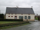 Ferme, actuellement maison, la Vigne (Etrelles)