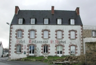 Les cafés et hôtels de voyageurs sur la commune de Saint-Michel-en-Grève