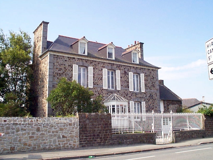 Maison, 1 rue de la Mairie (Le Vivier-sur-Mer)