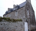 Les manoirs, maisons, logis et fermes sur la commune de Trégon (fusionnée en Beaussais-sur-Mer en 2017)
