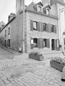 Maison, 5 place Saint-Sauveur (Auray)