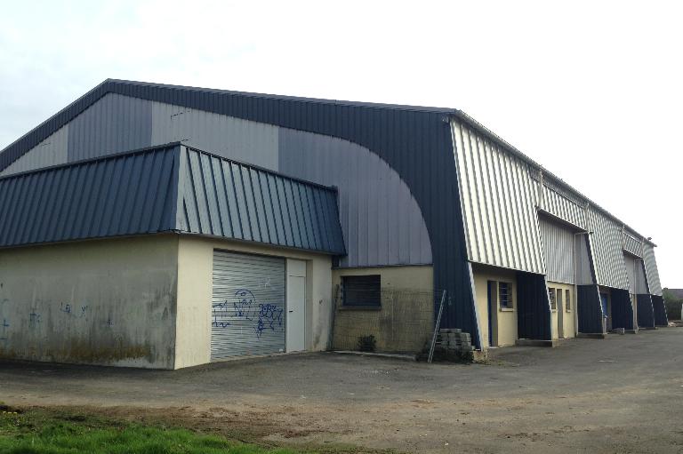 Salle multisports, rue de Saint-Georges-de-Chesné (Billé)