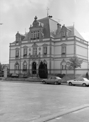 Hôtel de ville, rue du Général Giraud (Ploërmel)