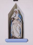 Groupe sculpté : Vierge de Pitié, chapelle Notre-Dame de Pitié (Ruffiac)