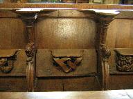 Cathédrale Saint-Tugdual : stalle 29