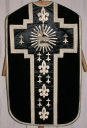 Ornement noir 4 : chasuble, bourse de corporal, étole, manipule, voile de calice