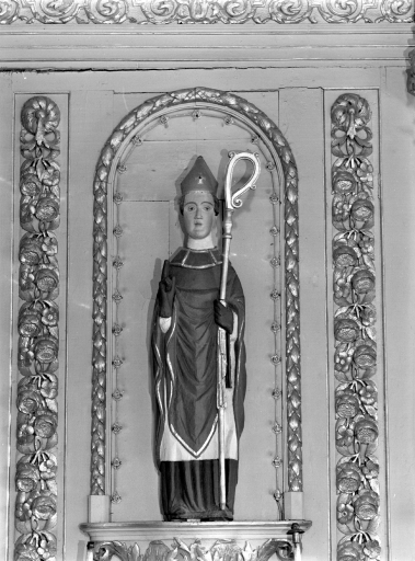 Statue 1 : Saint évêque (Rimou)