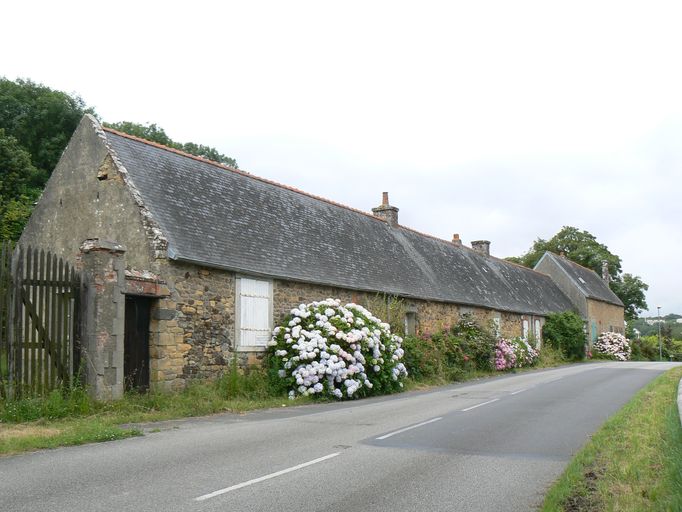 Briqueterie Kermarec devenue villa-pension La Pagode, 1, 3, 5, 7, 9, 11 route de Quélern (Roscanvel)