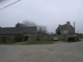 Maison, Linquéniac (Longaulnay)