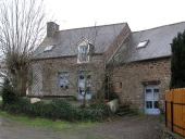 Ancienne ferme, Mont Servin (Bonnemain)