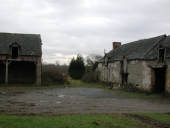 Ferme, rue de Linon ; rue Théodore Botrel (Combourg)