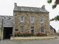 Mairie-école de Rospez actuellement groupe scolaire public Edouard Luby