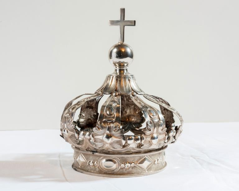 Couronne de statue, basilique Notre-Dame-du-Roncier (Josselin)