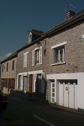 Maison, 4 rue Alexandre Martin (Livré-sur-Changeon)