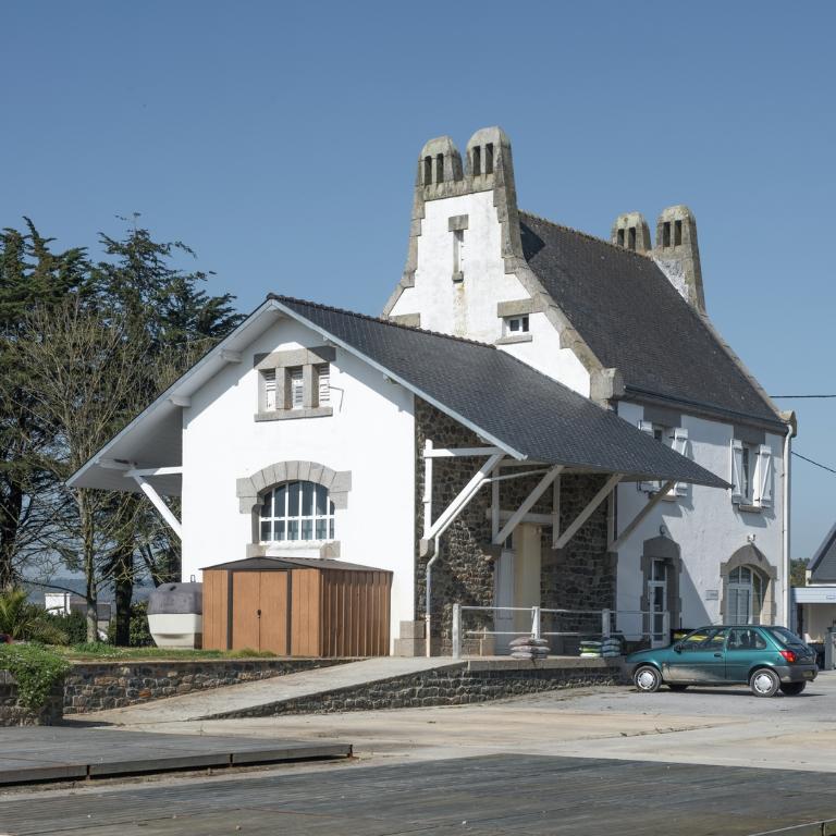 Ancienne gare de Saint-Nic - Pentrez