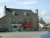 Maison, 2 rue Chateaubriand (Lohéac)