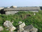 Abri léger bétonné à personnel (poste de direction de tir), sur la tour d'artillerie, Ile Cézon (Landéda)