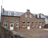 École, 9 rue du Moulin ; chemin Saint-Christophe, la Guérinais (Saint-Jacut-de-la-Mer)