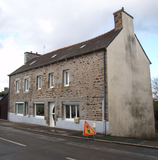Maison, rue Montesquieu, le Sépulcre (Plérin-sur-Mer)