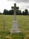 Croix de chemin, la Croix Blanche (Saint-Germain-du-Pinel)