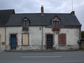 1ère maison, la Croix de la Barre (Rannée)