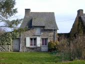 Maison 2, la Ville aux Greniers (Pipriac)