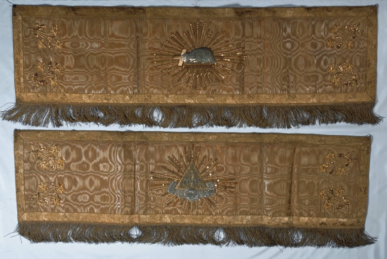 Garniture de dais de procession