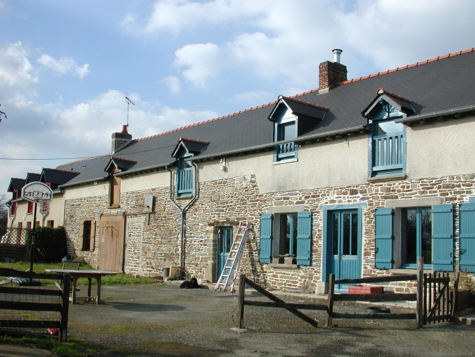 Ferme actuellement maisons, l'Omelette (Nouvoitou)