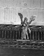 Statue : Ange du jugement dernier, église paroissiale Sainte-Édiltrude (Tréflez)