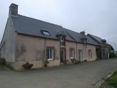 1ère ferme, le Clos Saint Pierre (Noyal-sur-Vilaine)