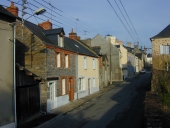 Alignement de trois maisons, 14, 16, 18 rue des Dolmens (Pipriac)